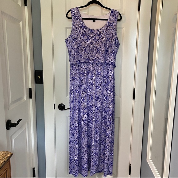 Nina Leonard Dresses & Skirts - 💙🤍 Nina Leonard Maxi Dress XL 🤍💙